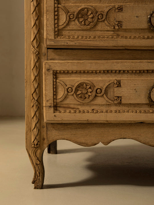 19th century Belgian chest of drawers