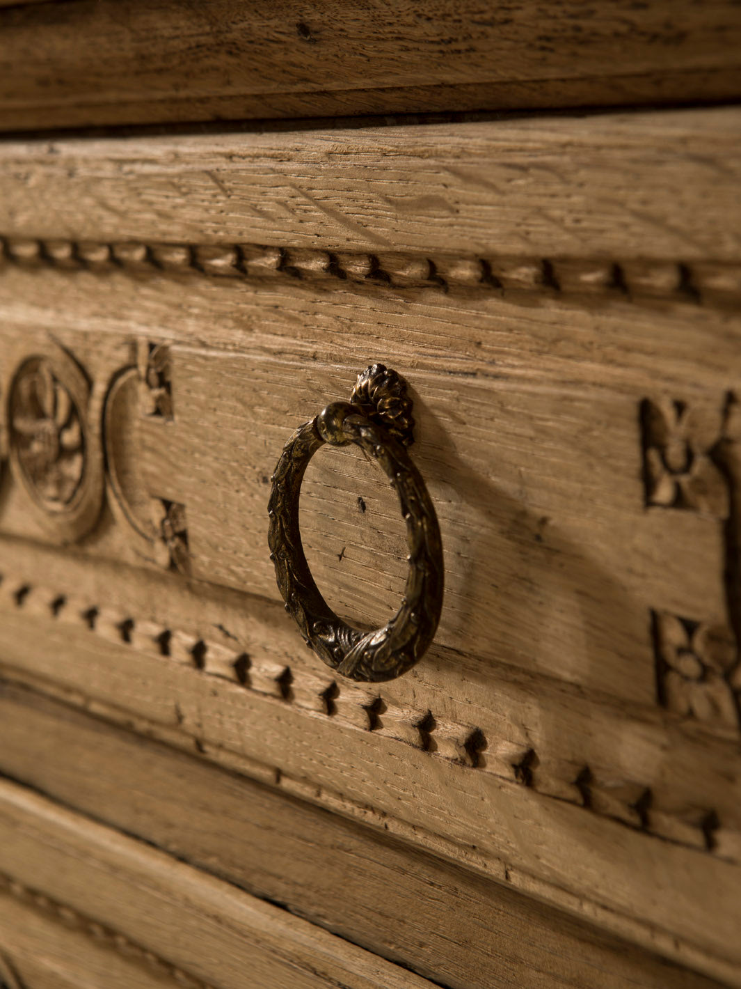 19th century Belgian chest of drawers