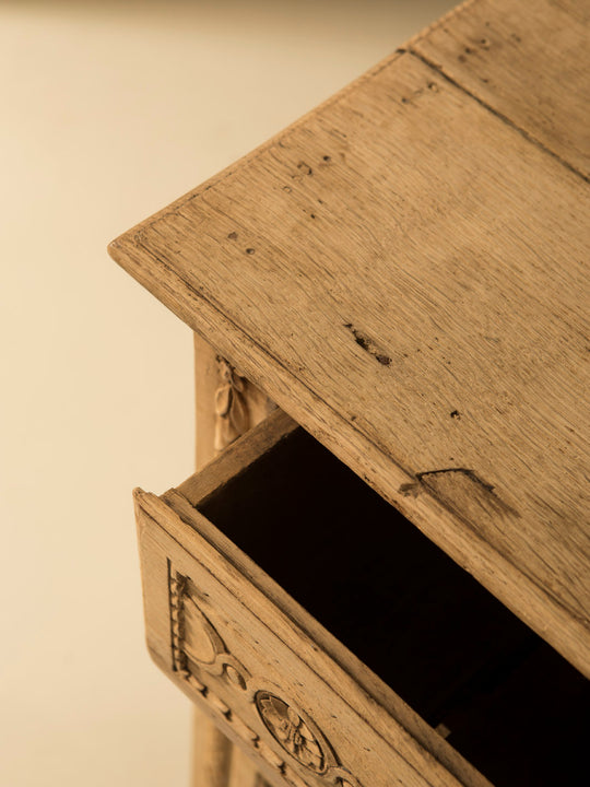19th century Belgian chest of drawers
