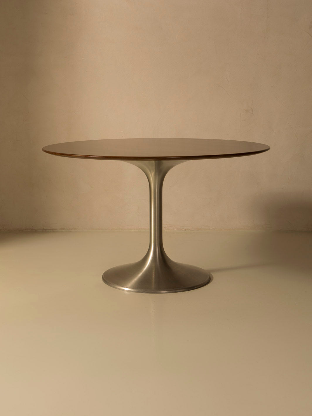 Beppe Vida Agárico Model 60s Table