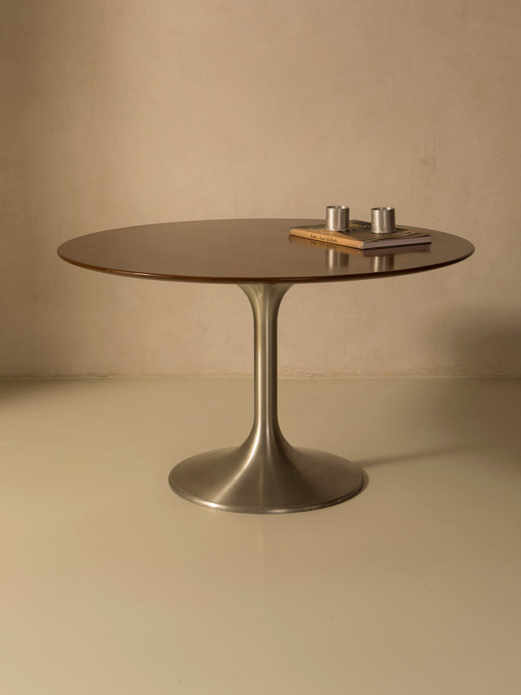 Beppe Vida Agárico Model 60s Table