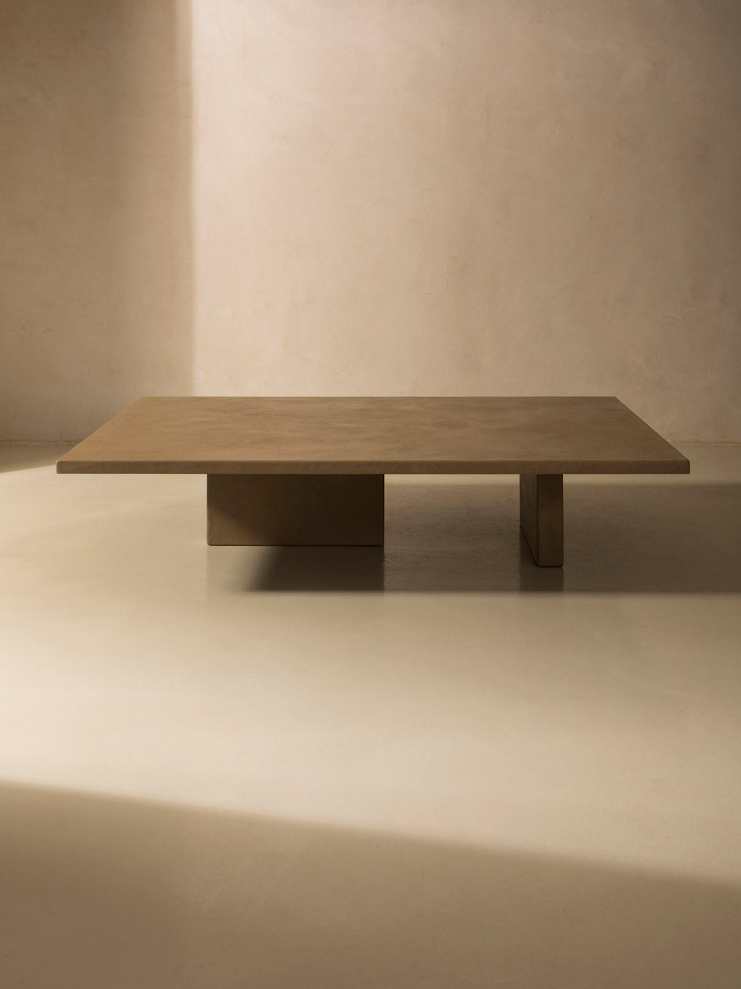 Mesa de centro de argilita Sand