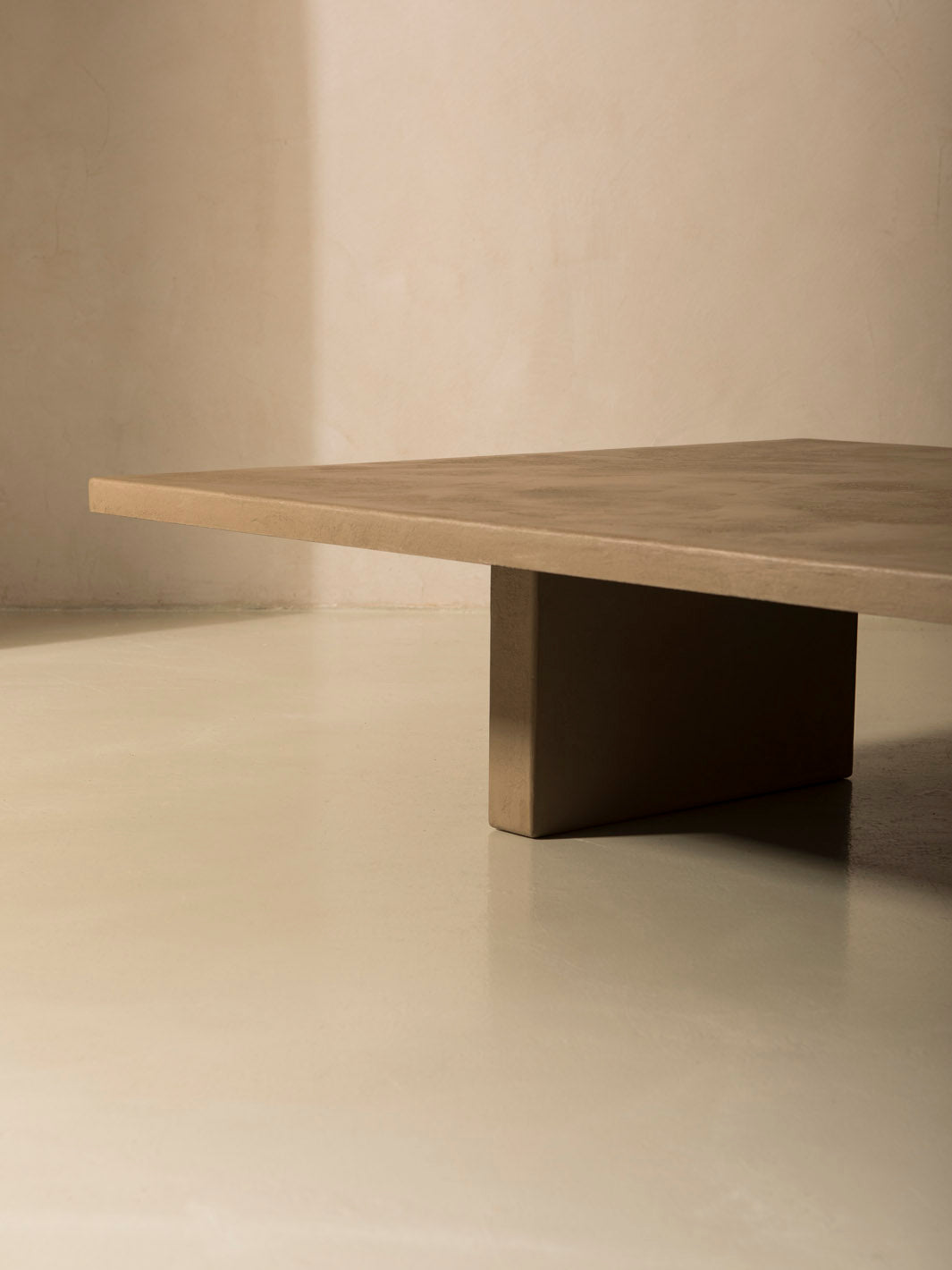 Mesa de centro de argilita Sand