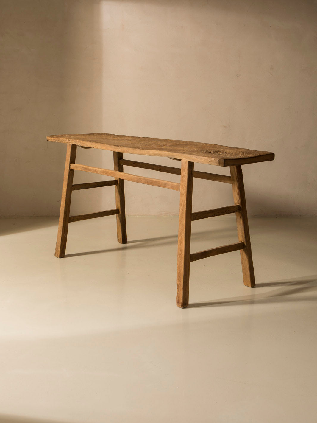 Wooden console table 184x47cm.