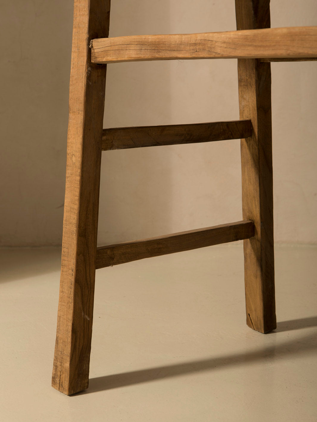 Wooden console table 184x47cm.