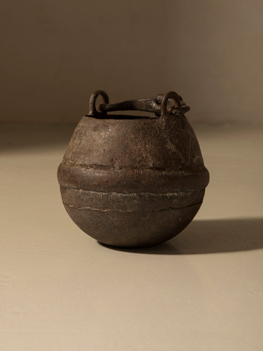 Dolchi small vessel