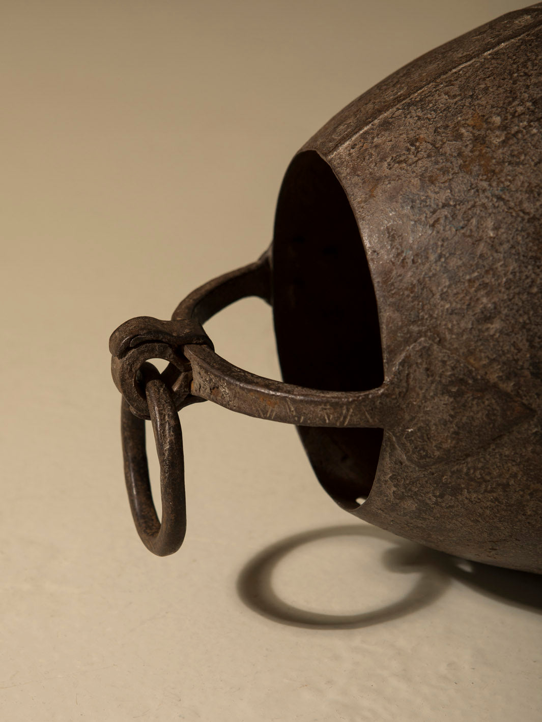 Dolchi small vessel