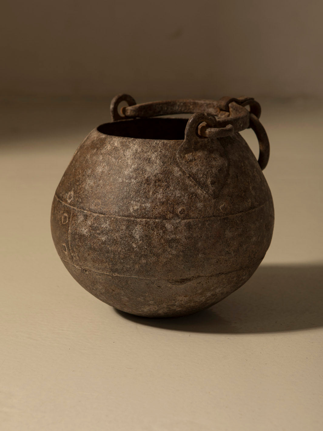 Dolchi small vessel