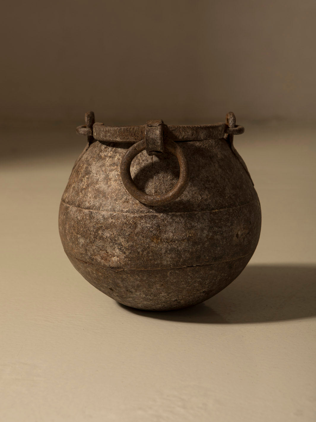 Dolchi small vessel