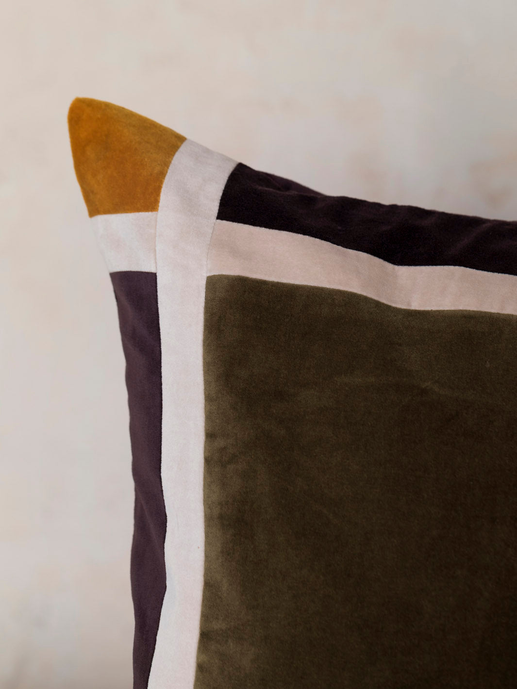 Almohadón MELIE Army 65x65cm