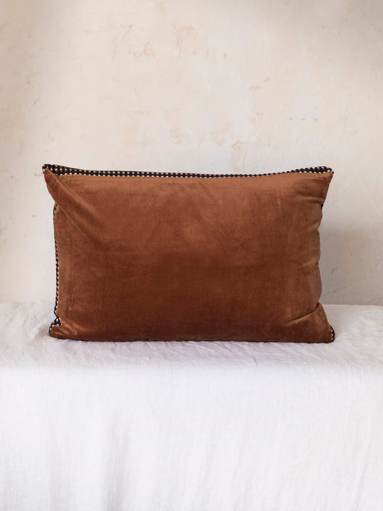 ATHENA Pain Brûlé cushion 50x70cm