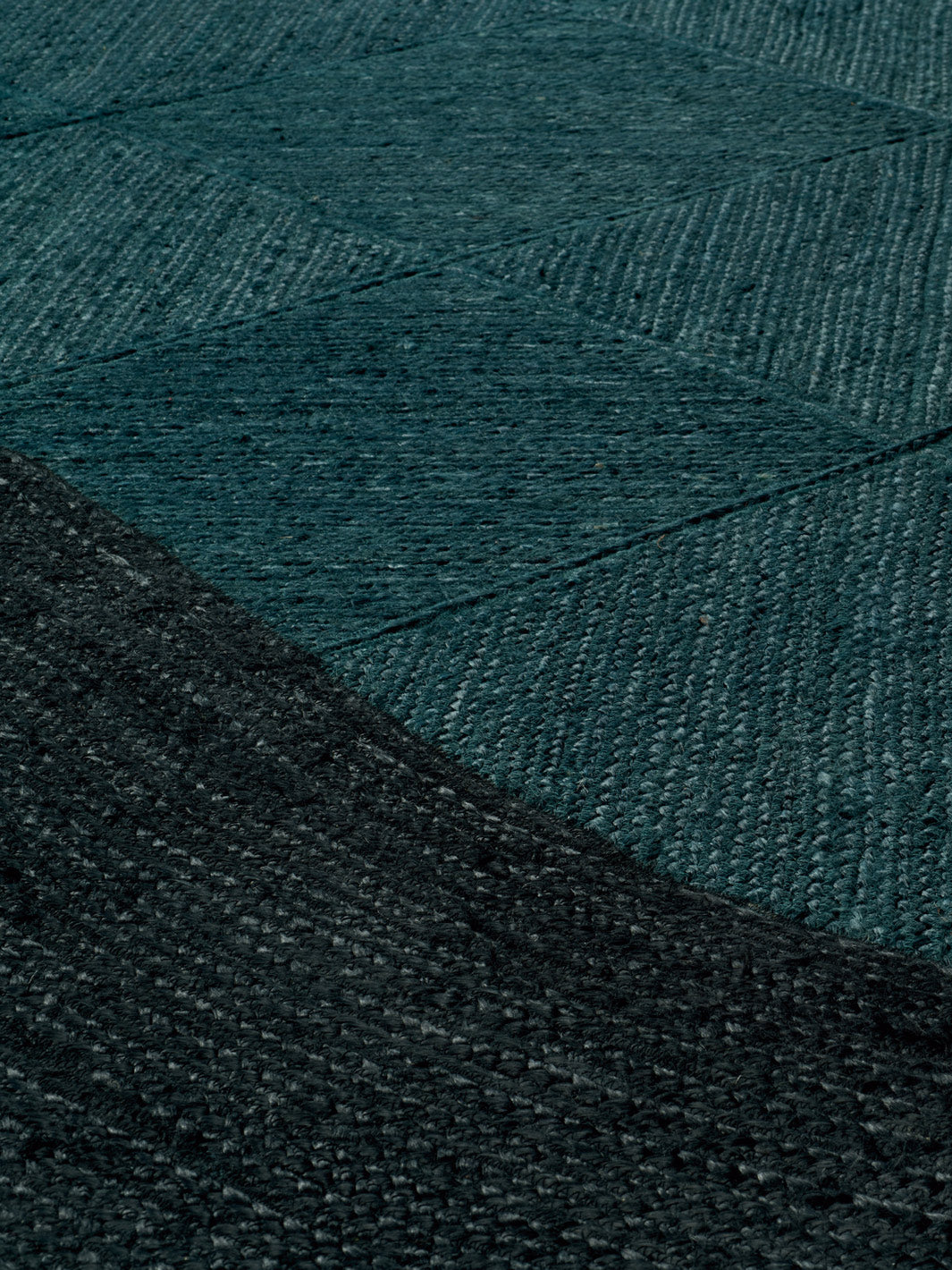 Carpet Yasabai Graphite / Ocean