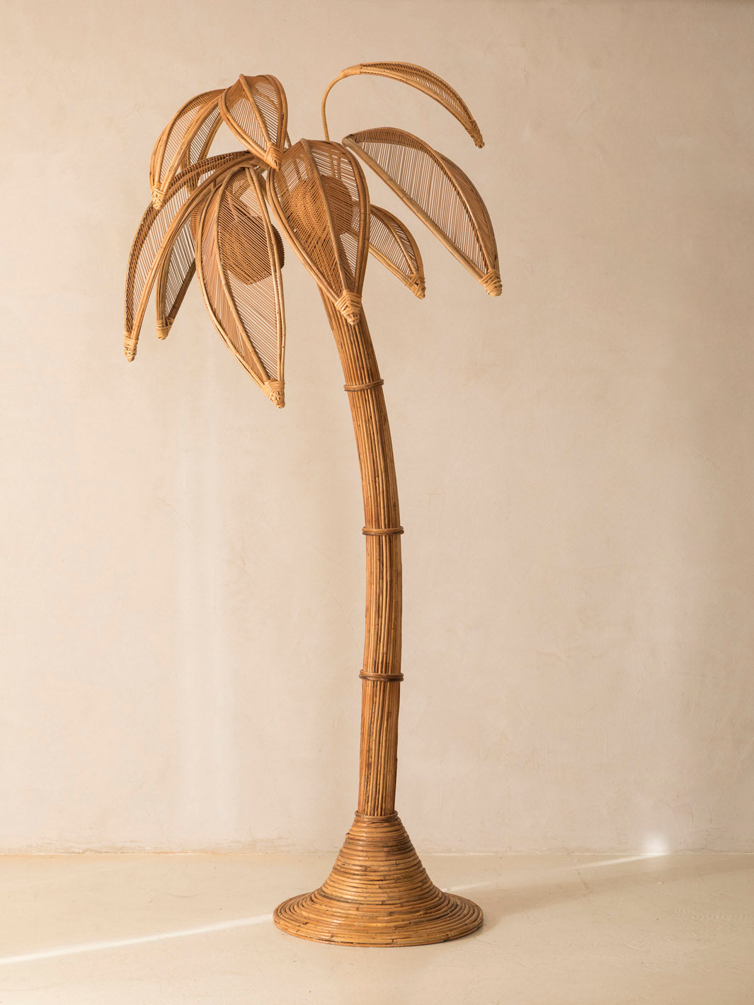 Rattan Palm Tree Lamp