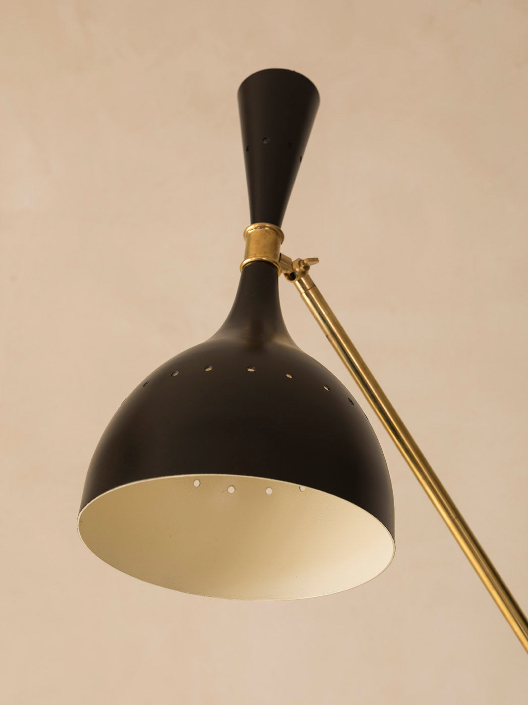 Libra Black Italy Floor Lamp