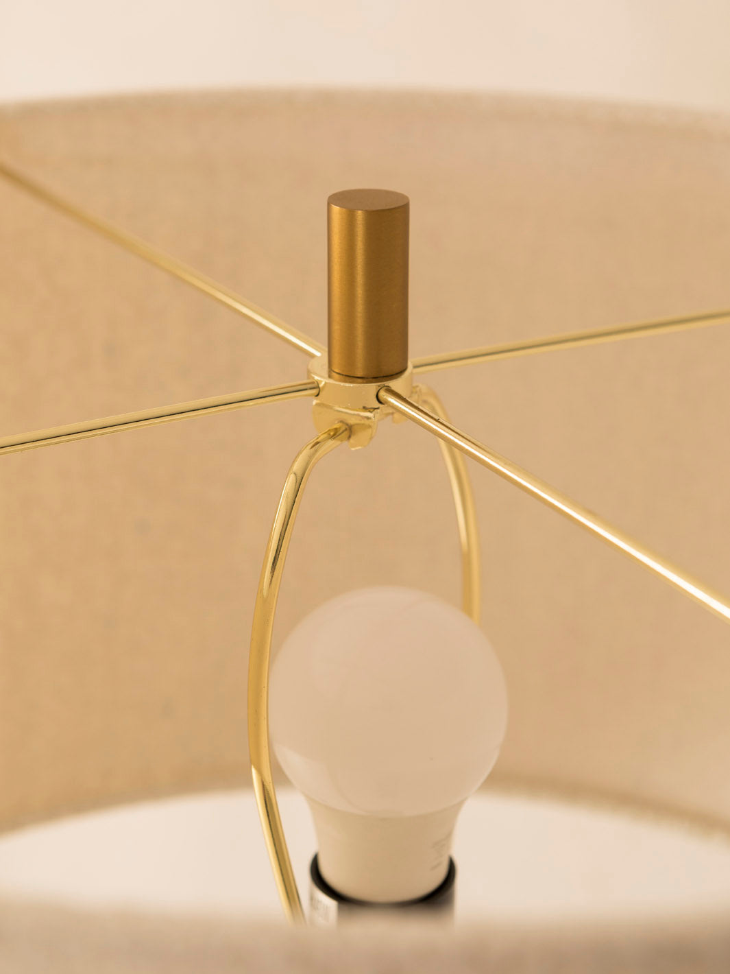 Lámpara de pie estilo Art Deco