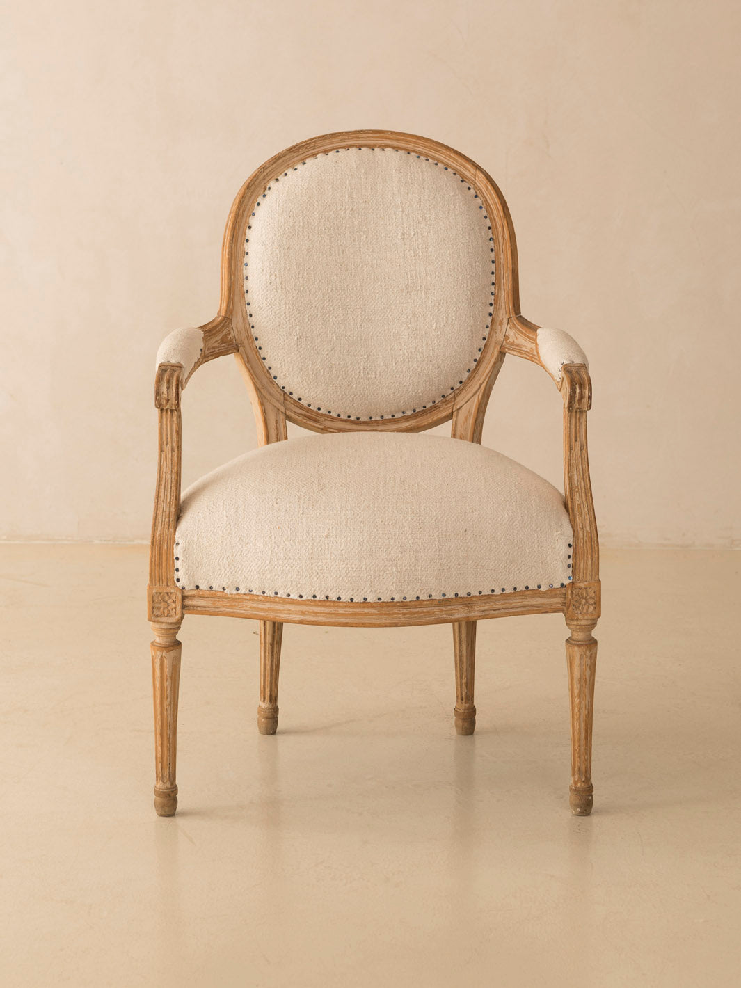 Paire de fauteuils à carreaux Louis XVI SXVIII