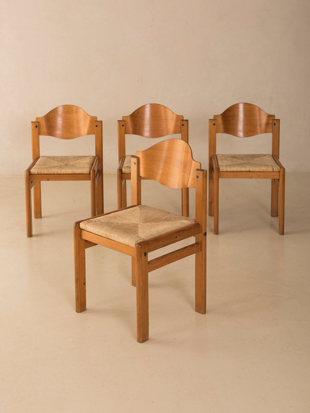 Set of 4 ash and raffia chairs Italy from the 50s