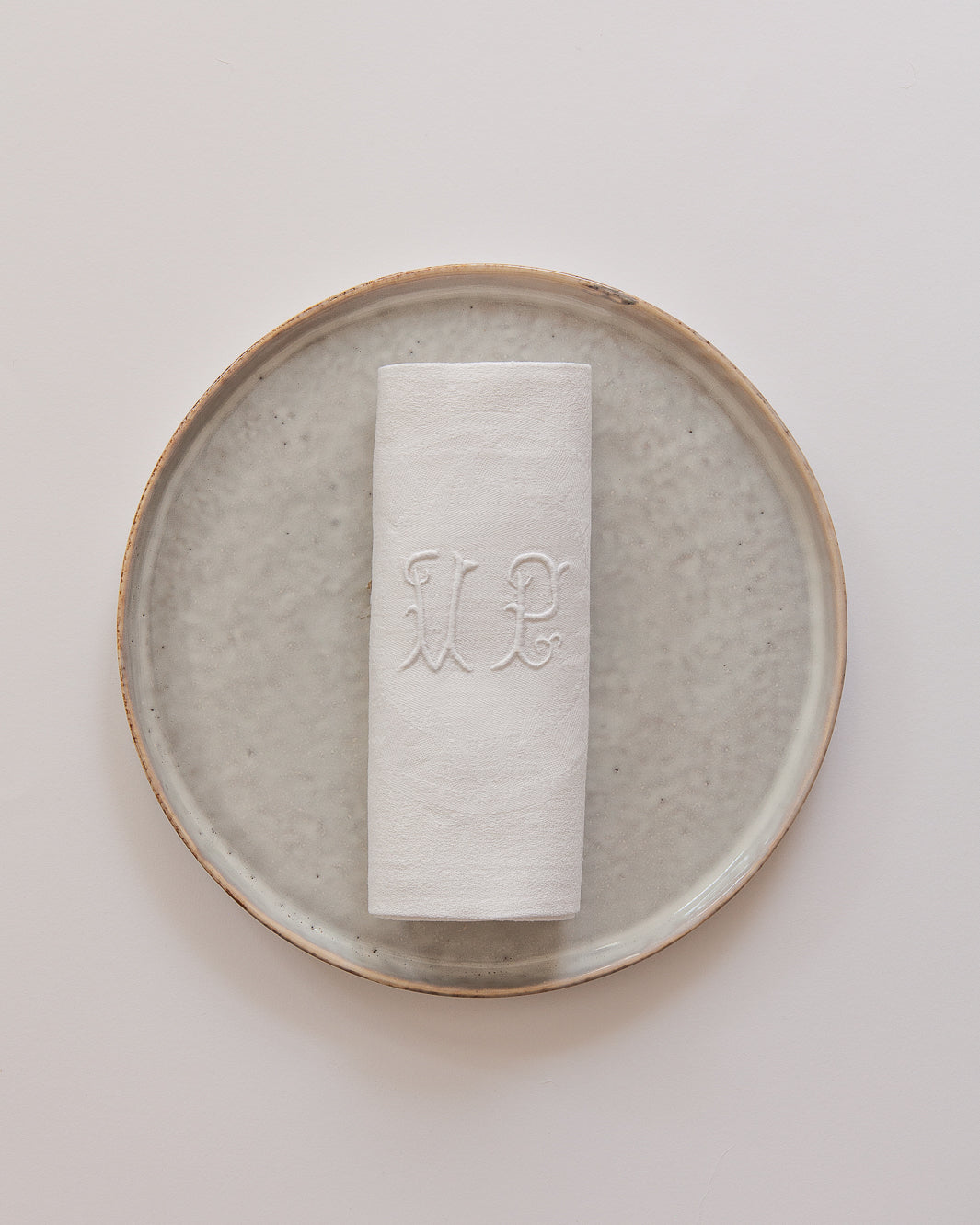 Juego de 10 servilletas de Damasco Blanco "VP"