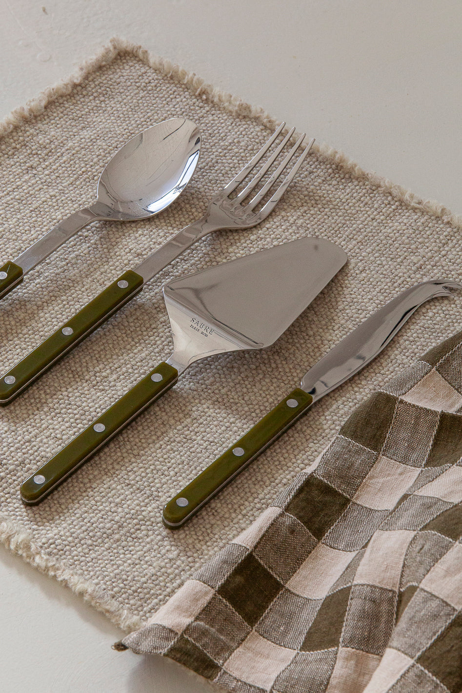 Bistrot Saber Paris Green Serving Cutlery Set