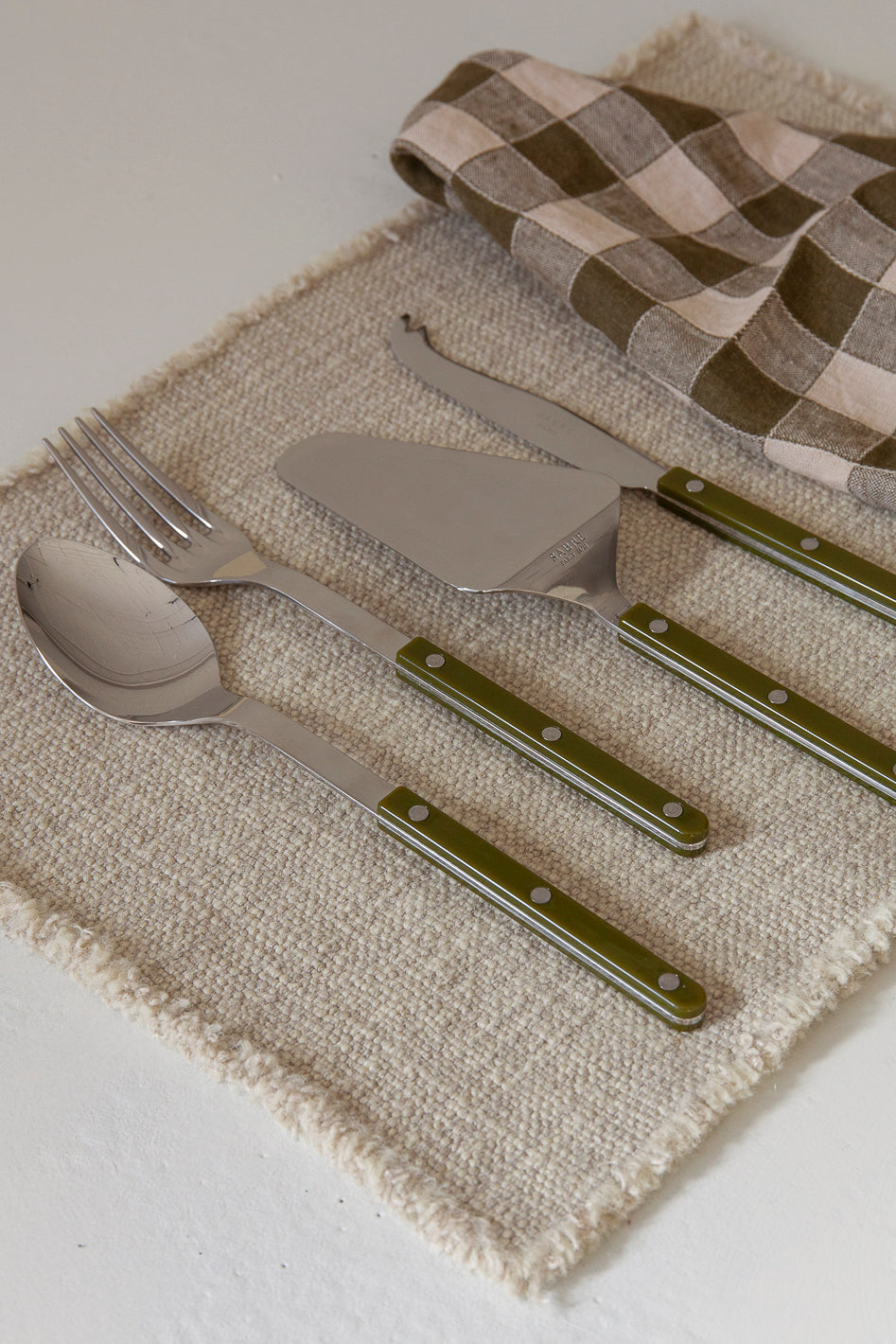 Bistrot Saber Paris Green Serving Cutlery Set