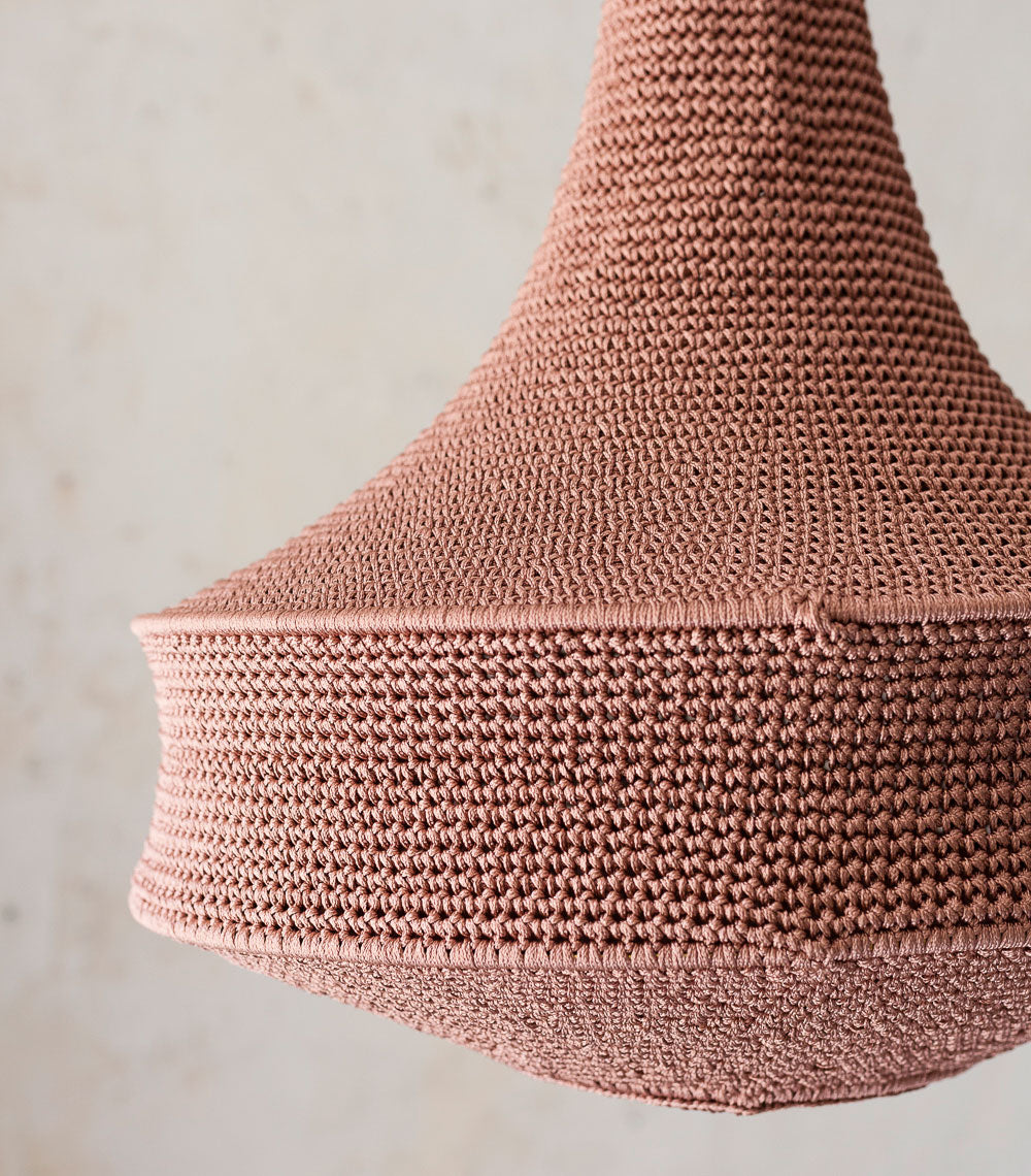 Crochet lamp J color Blush Medium