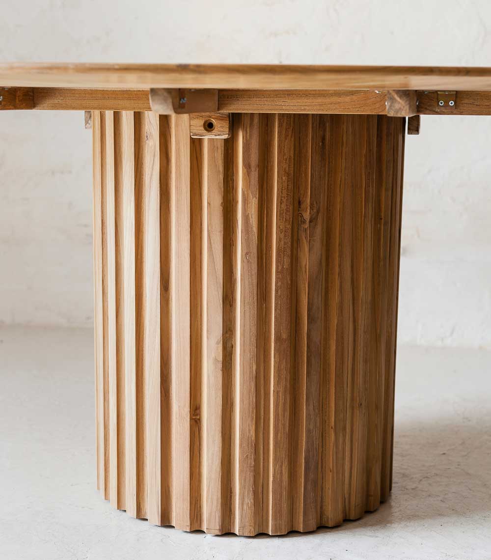 Round teak wood table