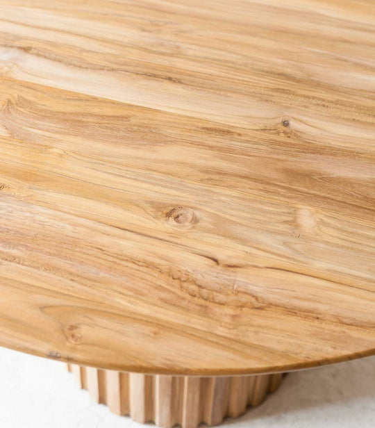 table ronde en bois de teck