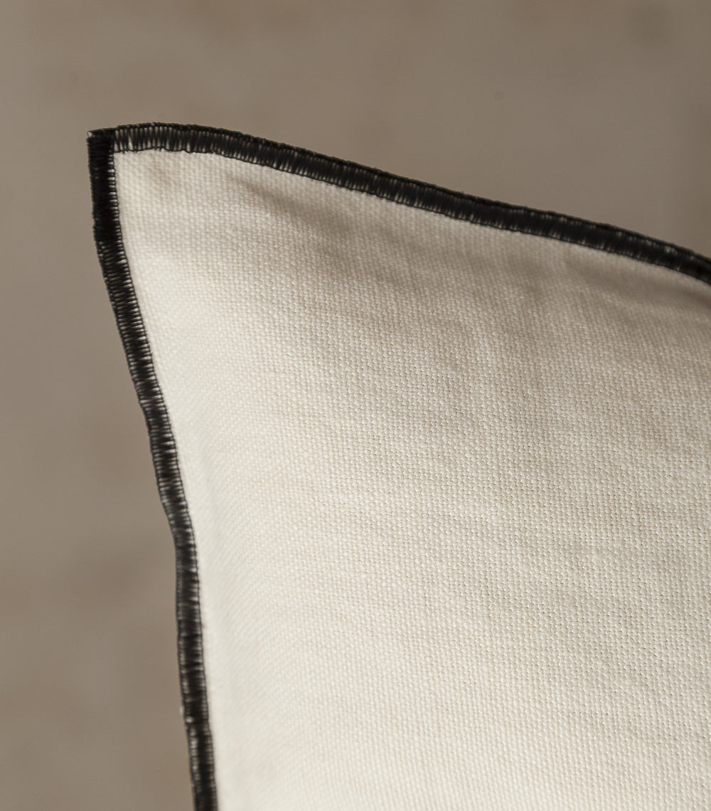 Maison de Vacances black vivid cream linen cushion 40x60cm