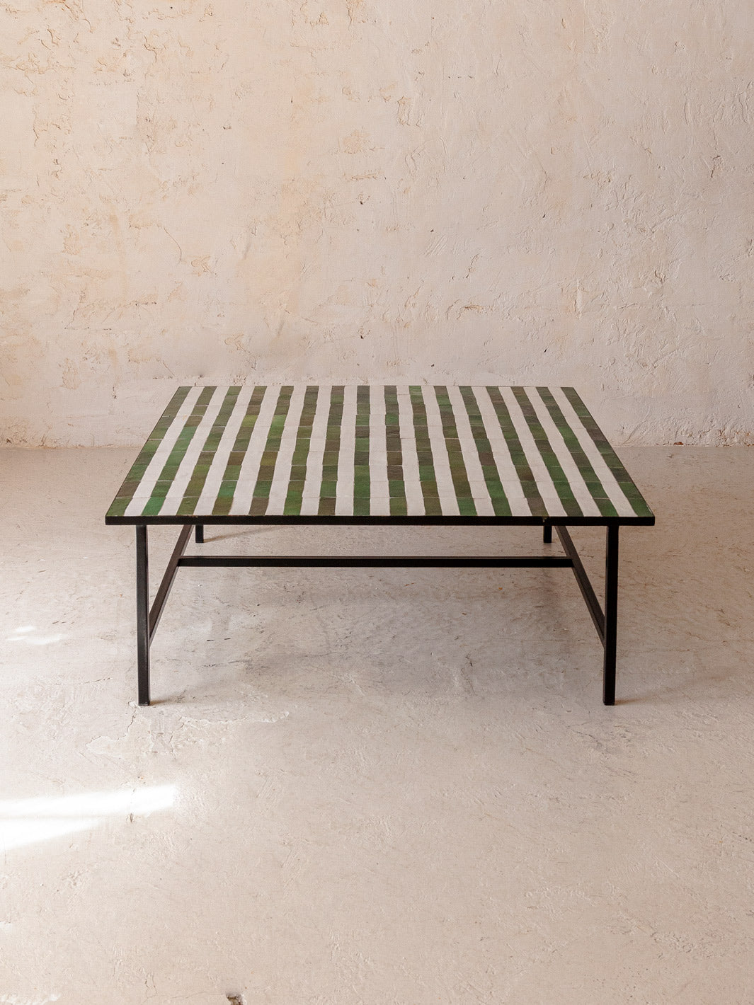 Pied de table Zellige vert et blanc 100x100cm