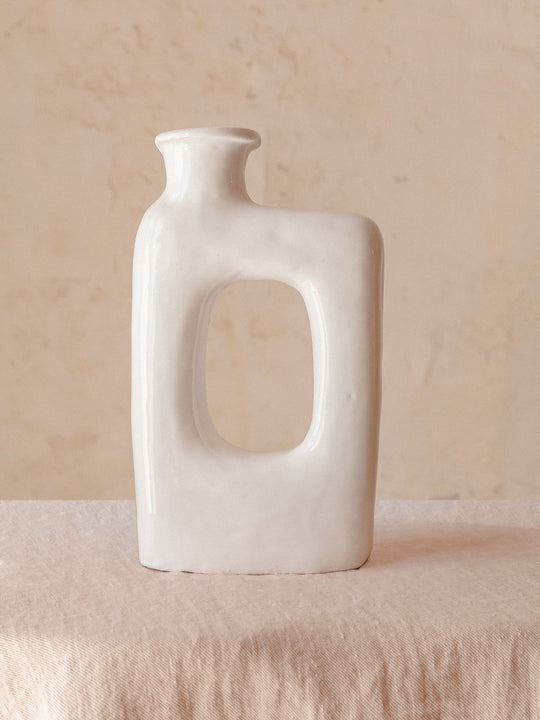 Vase "Heart" white 