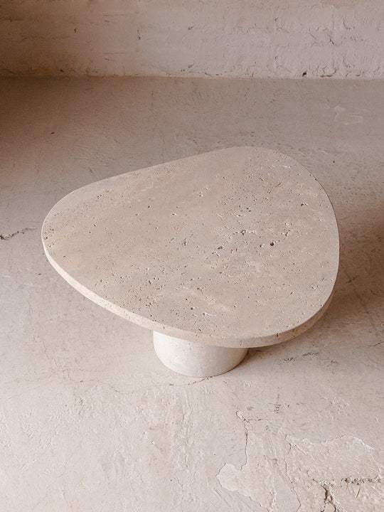 Organic travertine marble table Galet 36H