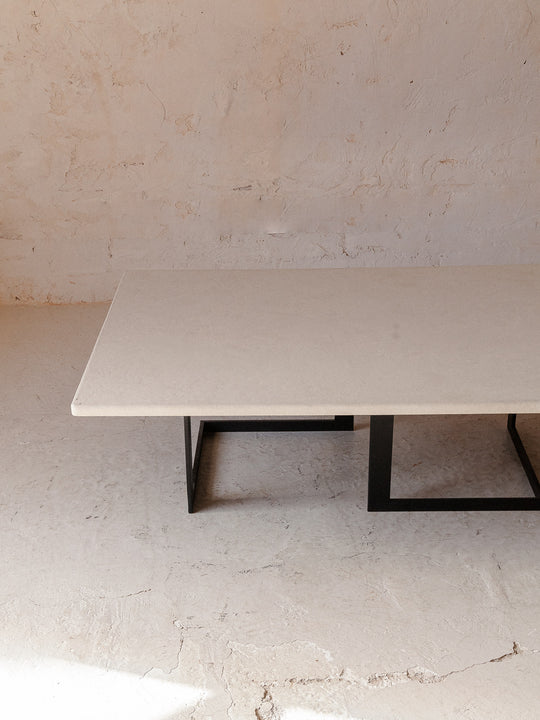 Table basse rectangulaire en argilite