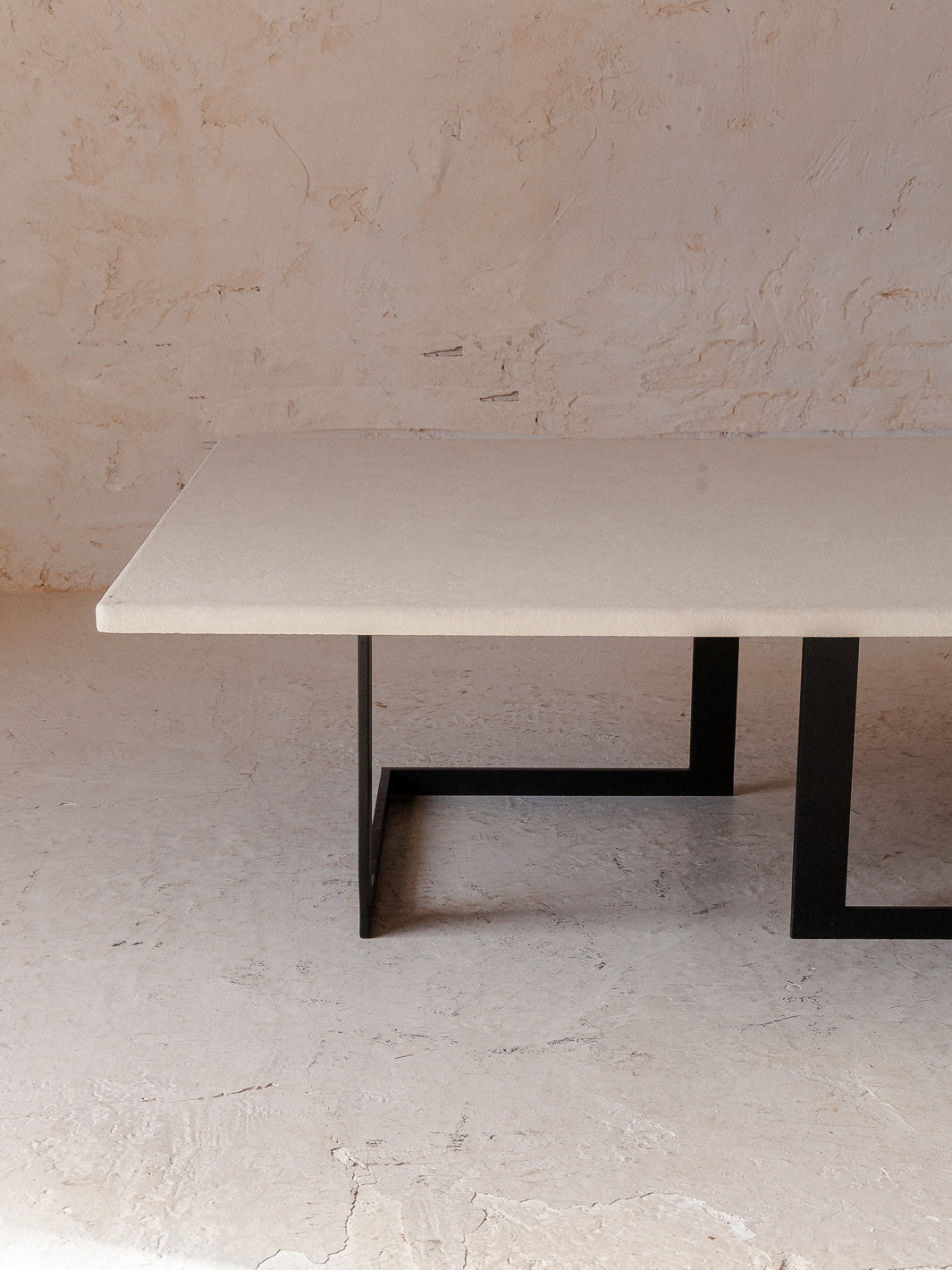 Table basse rectangulaire en argilite