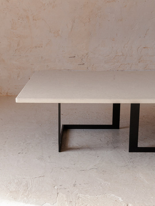 Table basse rectangulaire en argilite