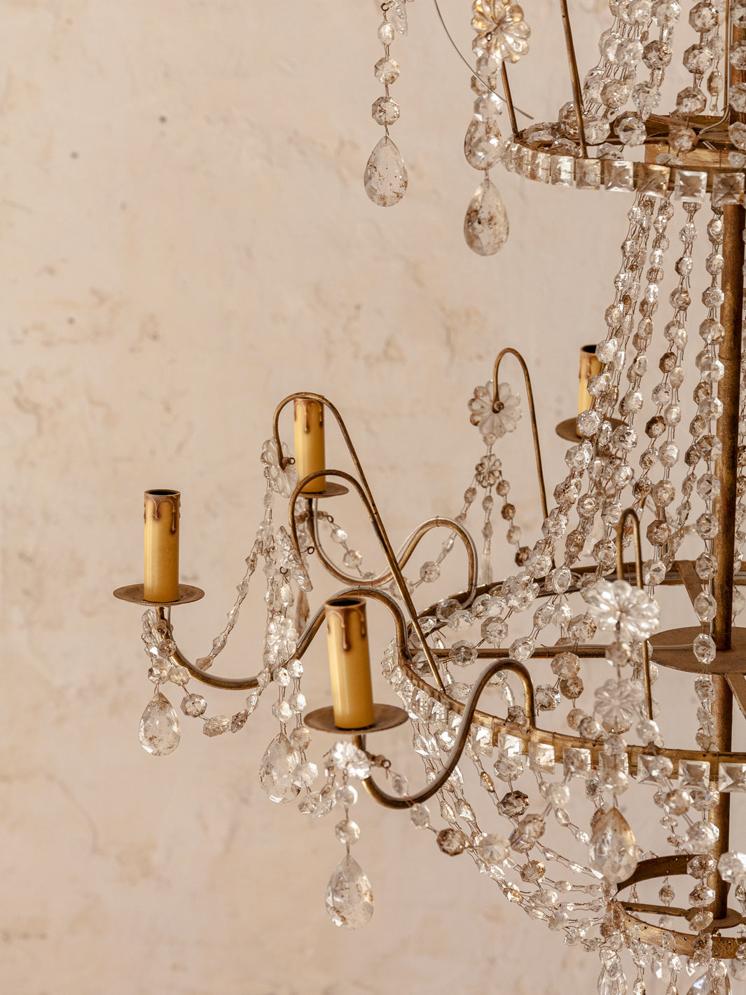 Genoese Chandelier SXIX