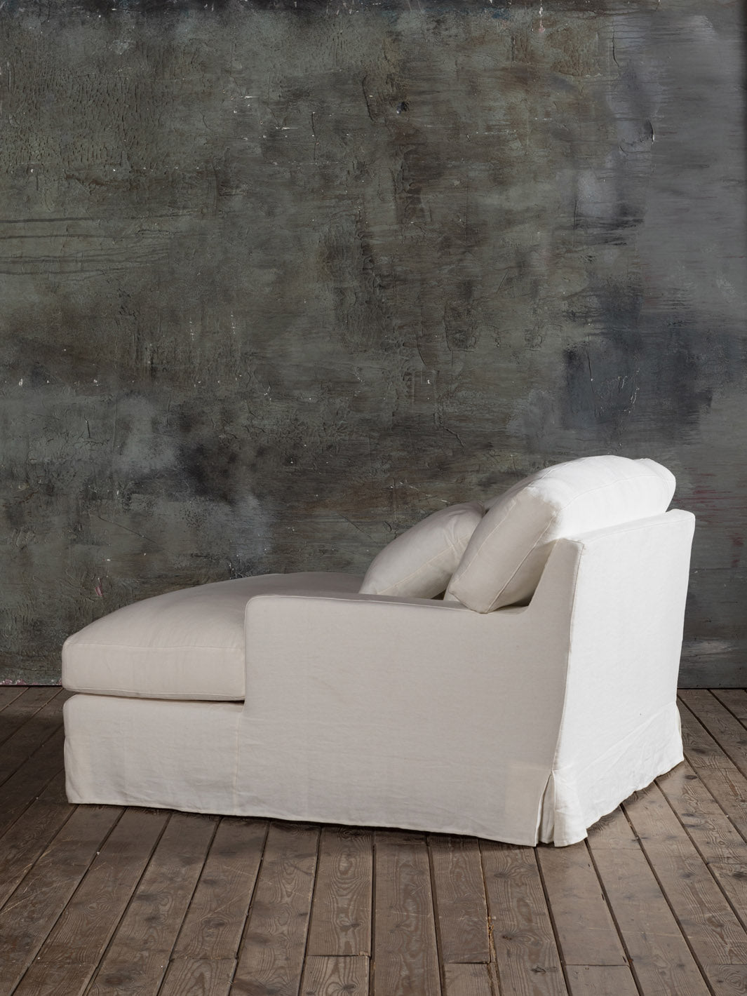 Capri ivory linen chaise longue
