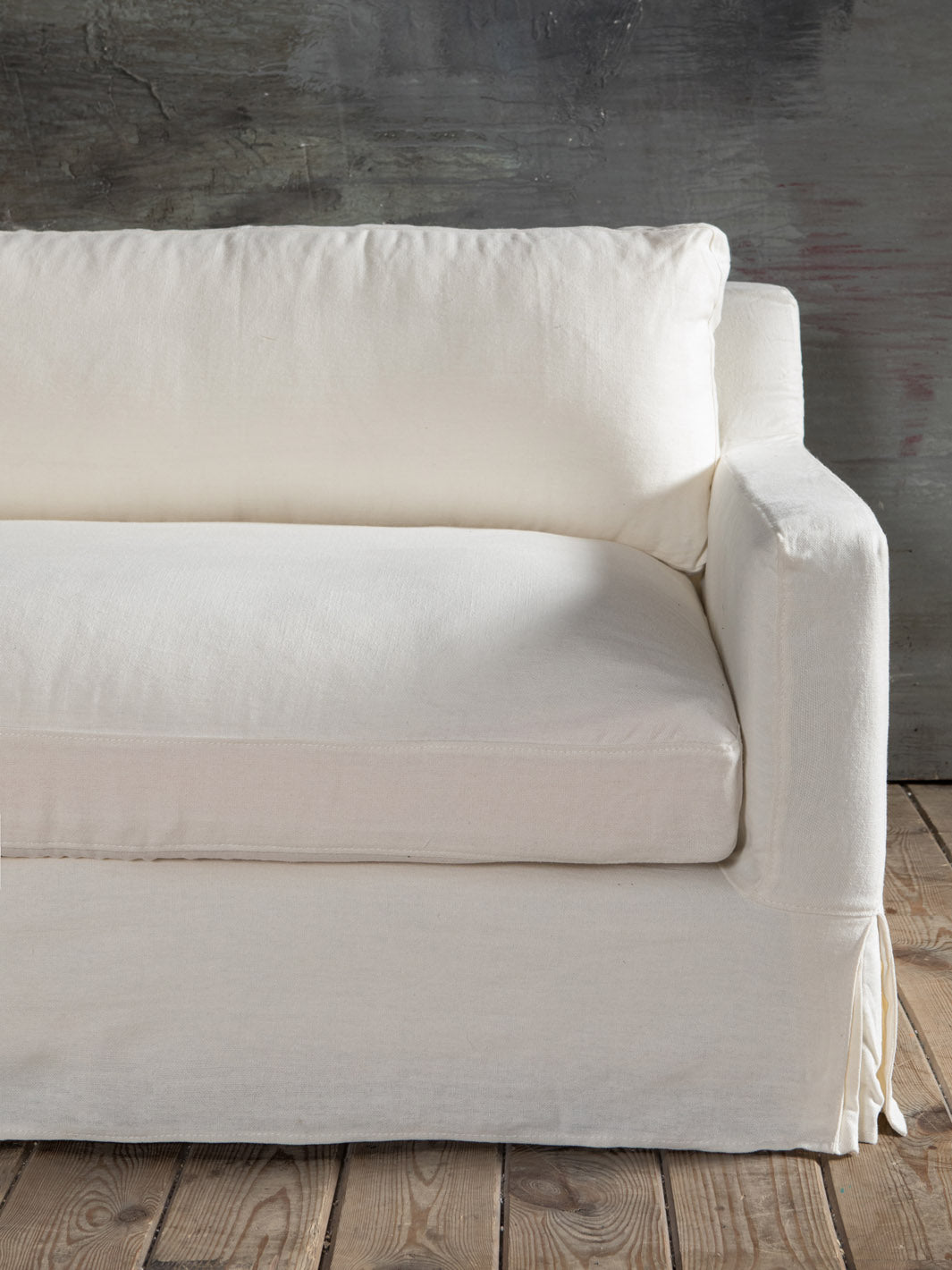 Antwerp sofa in Ivory linen
