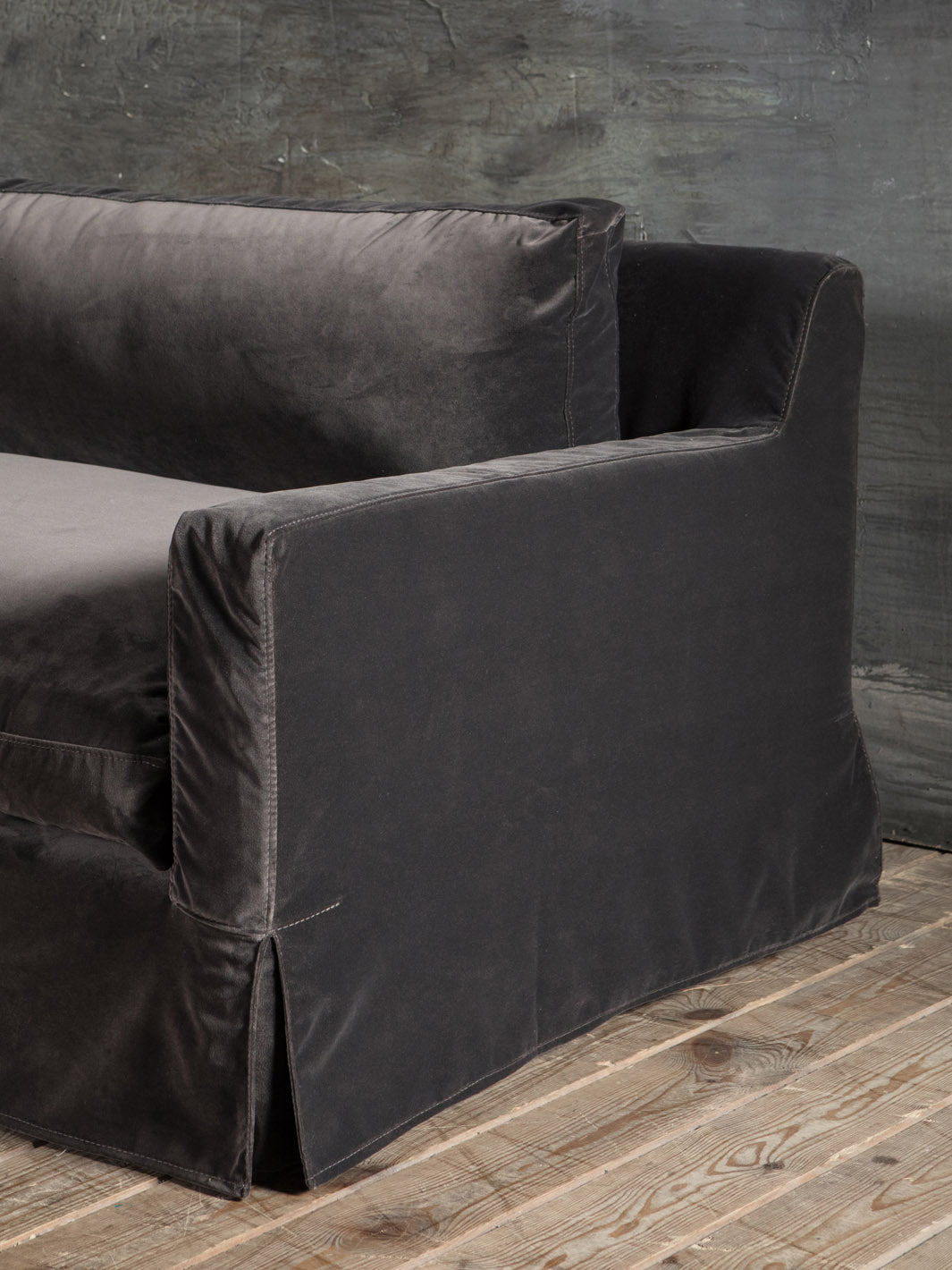 Antwerp canapé in velours Anthracite gray