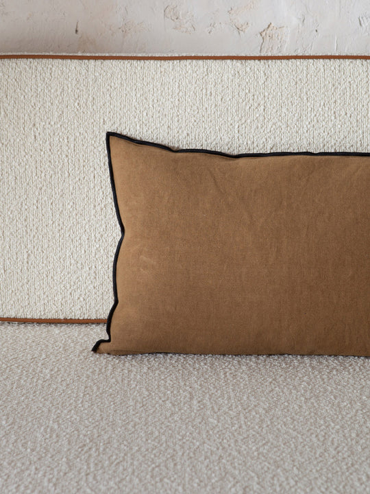 Maison de Vacances black living Havana linen cushion 40x60cm
